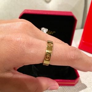Gold ring